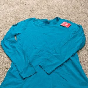 Nwt the north face shirt